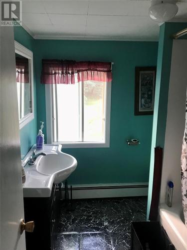 111 Goose Bay Drive, Musgravetown, NL - Indoor Photo Showing Bathroom