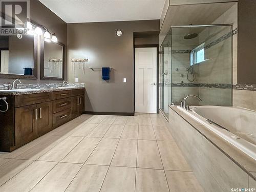 Holars Haven Acreage, Spy Hill Rm No. 152, SK - Indoor Photo Showing Bathroom