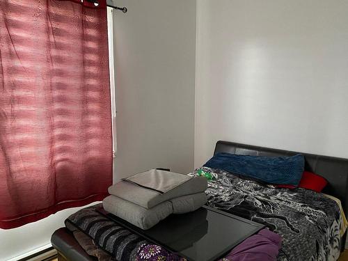 Chambre Ã  coucher principale - 75 Rue De La Baie, Sept-Îles, QC - Indoor Photo Showing Bedroom