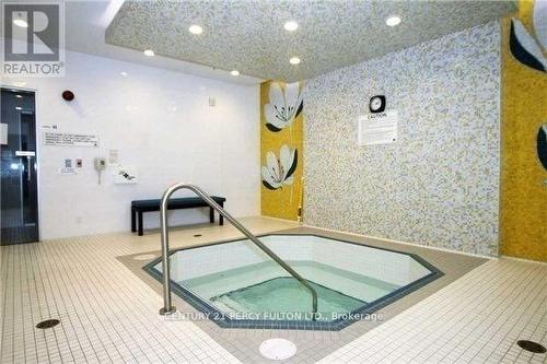 #1010 -376 Highway 7 Rd E, Richmond Hill, ON - Indoor Photo Showing Other Room