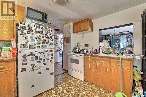 307 Missouri Avenue, Yellow Grass, SK - Indoor Photo Showing Kitchen