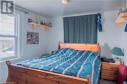 34 Alberta St, Quinte West, ON - Indoor Photo Showing Bedroom