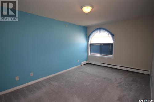 304 1152 103Rd Street, North Battleford, SK - Indoor Photo Showing Other Room