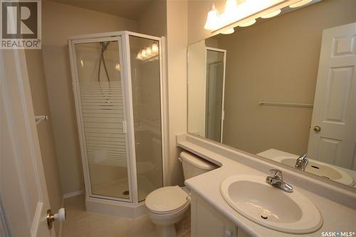 304 1152 103Rd Street, North Battleford, SK - Indoor Photo Showing Bathroom