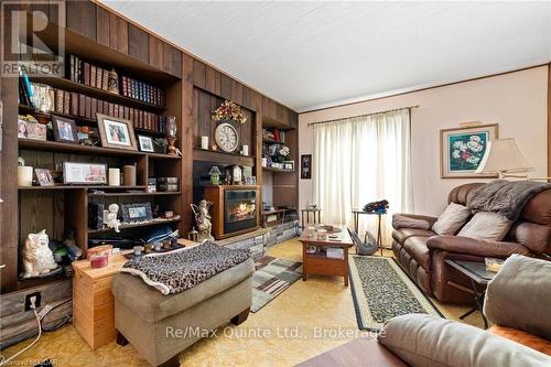 595 Elmbrook Road, Prince Edward County, ON - Indoor Photo Showing Living Room With Fireplace