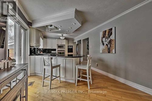 5 Pioneer Dr, Mississauga, ON - Indoor