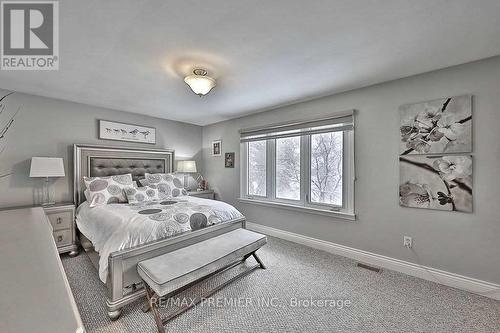 5 Pioneer Drive, Mississauga, ON - Indoor Photo Showing Bedroom