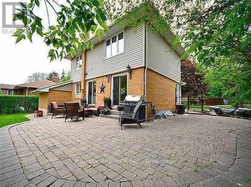 5 Pioneer Dr, Mississauga, ON - Outdoor