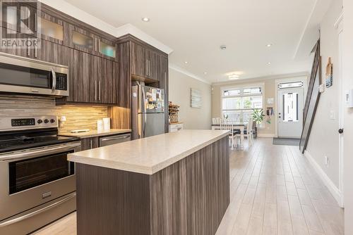 36 Cochrane Street, St. John'S, NL - Indoor Photo Showing Kitchen With Upgraded Kitchen