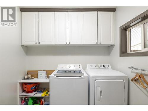 3381 Trinity Valley Road, Enderby, BC - Indoor Photo Showing Laundry Room