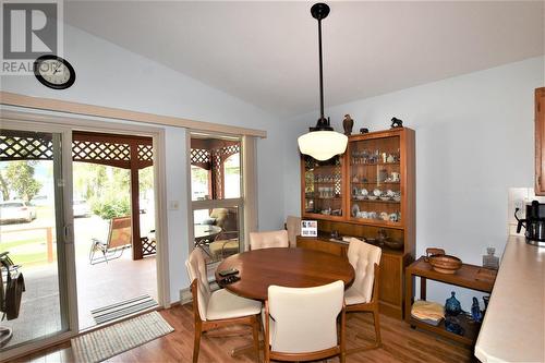 16 Lakeshore Drive, Vernon, BC - Indoor Photo Showing Dining Room