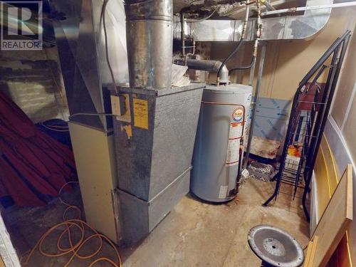 5987 Lund Street, Powell River, BC - Indoor Photo Showing Basement