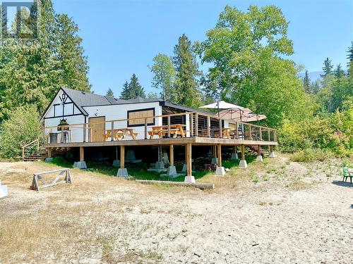 1294/1296 Daniels Road, Seymour Arm, BC 