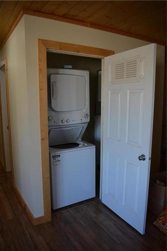 63 Centennial Road, Rossburn, MB - Indoor Photo Showing Laundry Room
