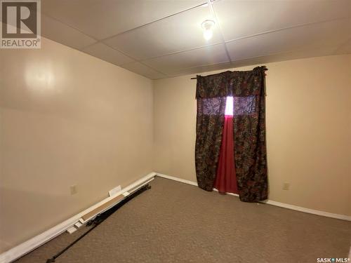 315 6Th Avenue E, Biggar, SK - Indoor Photo Showing Other Room