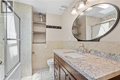 752 Four Mile Creek Road S, Niagara-On-The-Lake, ON - Indoor Photo Showing Bathroom