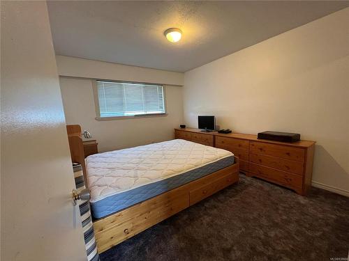 6900 Glenlion Dr, Port Hardy, BC - Indoor Photo Showing Bedroom