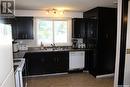 537 4Th Street W, Shaunavon, SK  - Indoor Photo Showing Kitchen With Double Sink 