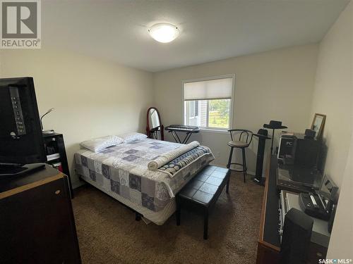 205 221 Main Street S, Moose Jaw, SK - Indoor Photo Showing Bedroom