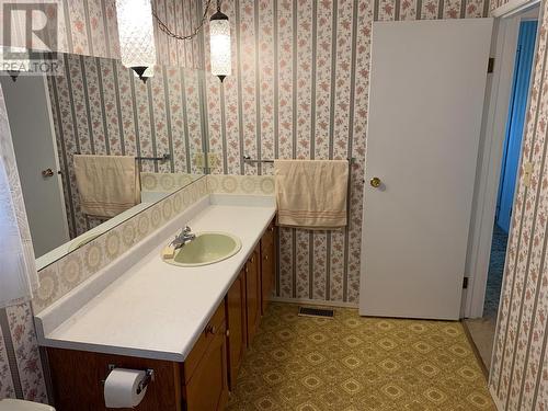 3948 Milford Road, West Kelowna, BC - Indoor Photo Showing Bathroom