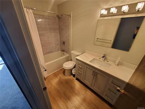 24-500 Muchalat Pl, Gold River, BC - Indoor Photo Showing Bathroom