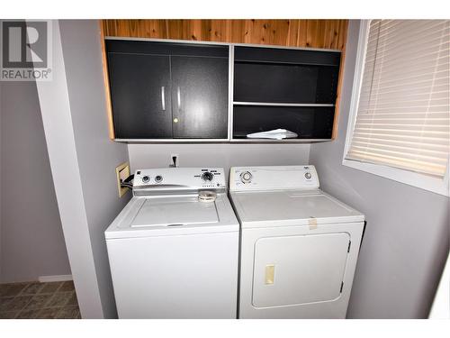 166 Falcon Avenue, Vernon, BC - Indoor Photo Showing Laundry Room