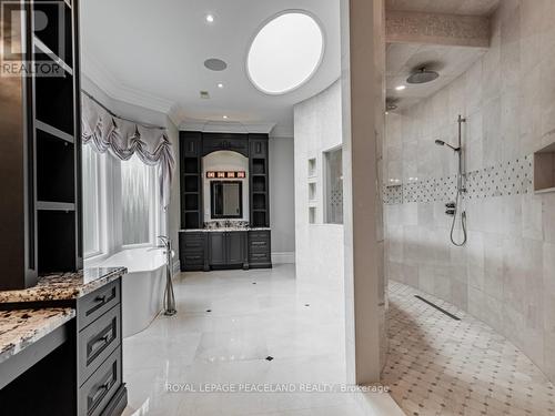 51 Berkindale Drive, Toronto, ON - Indoor Photo Showing Bathroom