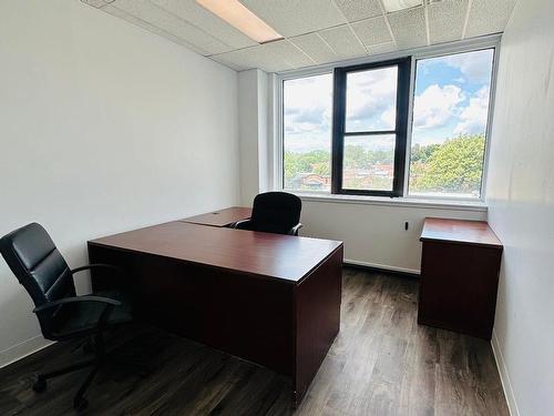 Office - 303-5253 Boul. Décarie, Montréal (Côte-Des-Neiges/Notre-Dame-De-Grâce), QC 