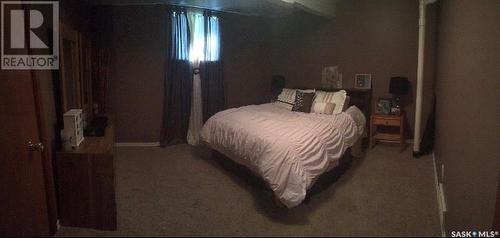 613 Mann Avenue, Radville, SK - Indoor Photo Showing Bedroom