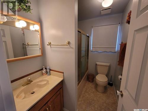 5 Christel Crescent, Lac Des Iles, SK - Indoor Photo Showing Bathroom