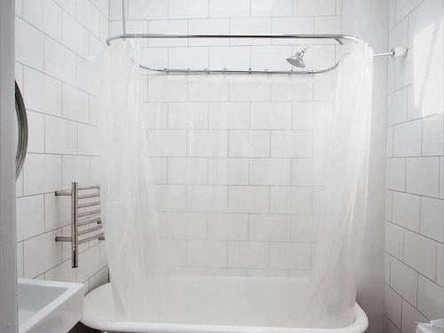 Salle de bains - 4279  - 4283 Rue St-Urbain, Montréal (Le Plateau-Mont-Royal), QC - Indoor Photo Showing Bathroom