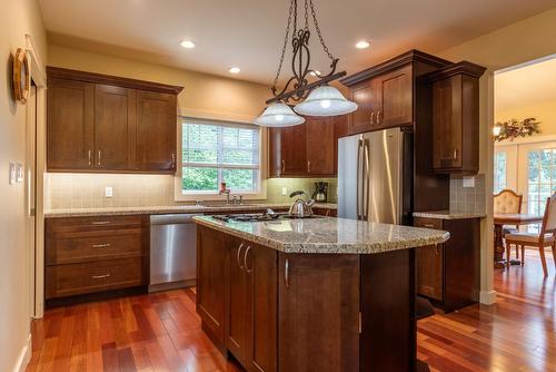 4385 View Ridge Road, Bonnington Falls, BC - Indoor Photo Showing Kitchen
