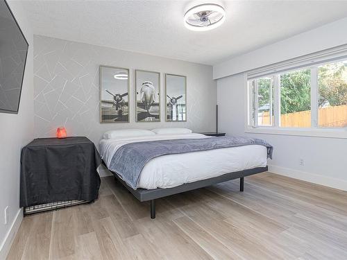 6974 Grant Rd West, Sooke, BC - Indoor Photo Showing Bedroom