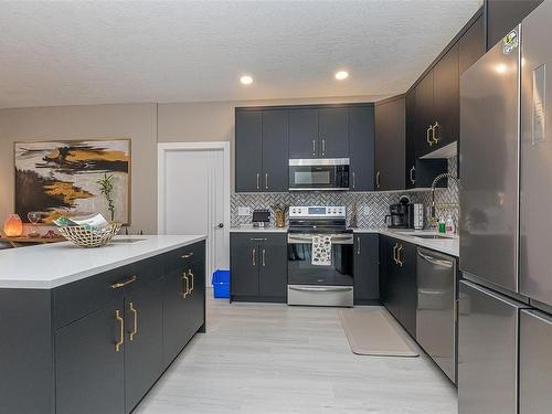 6974 Grant Rd West, Sooke, BC - Indoor Photo Showing Kitchen With Upgraded Kitchen