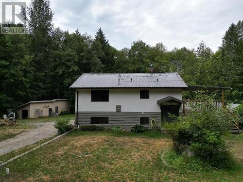 4849 Tomkinson Road, Powell River, BC - Outdoor