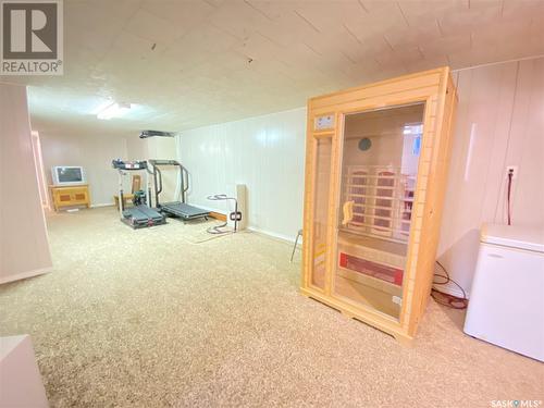 301 Aspen Street, Maple Creek, SK - Indoor Photo Showing Gym Room
