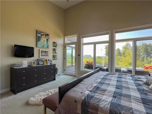 180 Whirlpool Drive, Onanole, MB - Indoor Photo Showing Bedroom