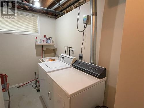 2960 Mabry Road, Lee Creek, BC - Indoor Photo Showing Laundry Room