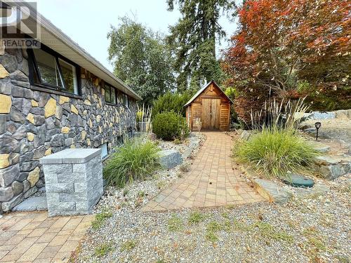 2960 Mabry Road, Lee Creek, BC - Outdoor