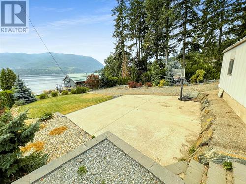 2960 Mabry Road, Lee Creek, BC - Outdoor