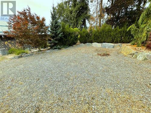 2960 Mabry Road, Lee Creek, BC - Outdoor