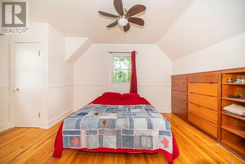 58 Glendale Avenue, Deep River, ON - Indoor Photo Showing Bedroom