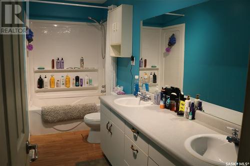 510 Gertie Street, Moosomin, SK - Indoor Photo Showing Bathroom