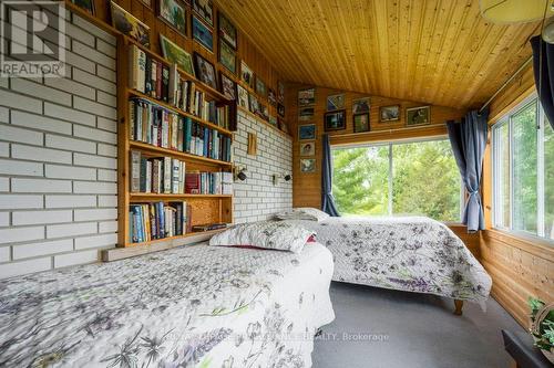 2224 County Road 17, Prince Edward County, ON - Indoor Photo Showing Bedroom