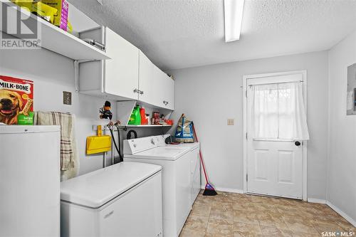 402 Aspen Place, Paddockwood Rm No. 520, SK - Indoor Photo Showing Laundry Room