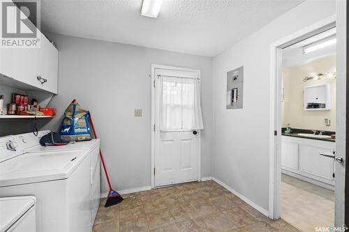 402 Aspen Place, Paddockwood Rm No. 520, SK - Indoor Photo Showing Laundry Room