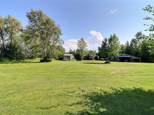 Bord de l'eau - 189 Ch. Du Petit-Cayamant, Cayamant, QC - Outdoor With Body Of Water