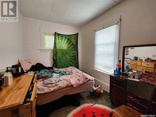 5 Prairie Avenue, Weyburn, SK - Indoor Photo Showing Bedroom