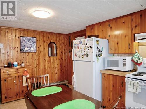 59 Moody Lane, Oak Haven, NB - Indoor Photo Showing Kitchen