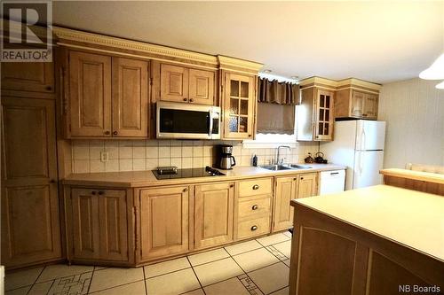 21 Church Street, St. Stephen, NB - Indoor Photo Showing Kitchen With Double Sink